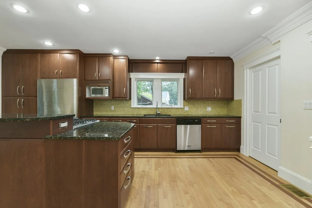 3 bed, 3 bath apartment for rent at 5 Forest St Unit 2, Newton Highlands — photo 8 of 25