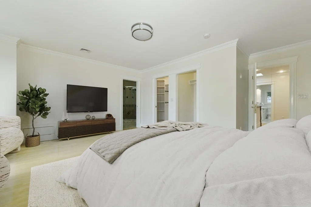 3 bed, 3 bath apartment for rent at 5 Forest St Unit 2, Newton Highlands — photo 18 of 25