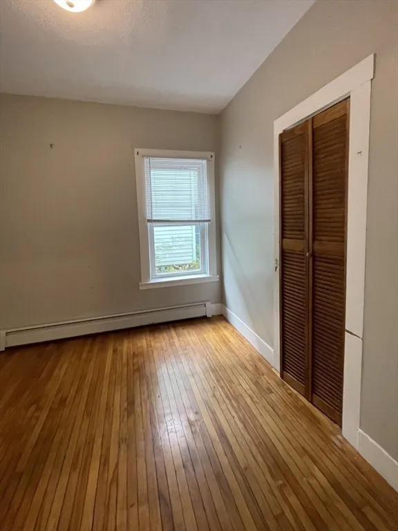 3 bed, 1 bath apartment for rent at 5 Freeland Ter Unit 1, Worcester — photo 10 of 16