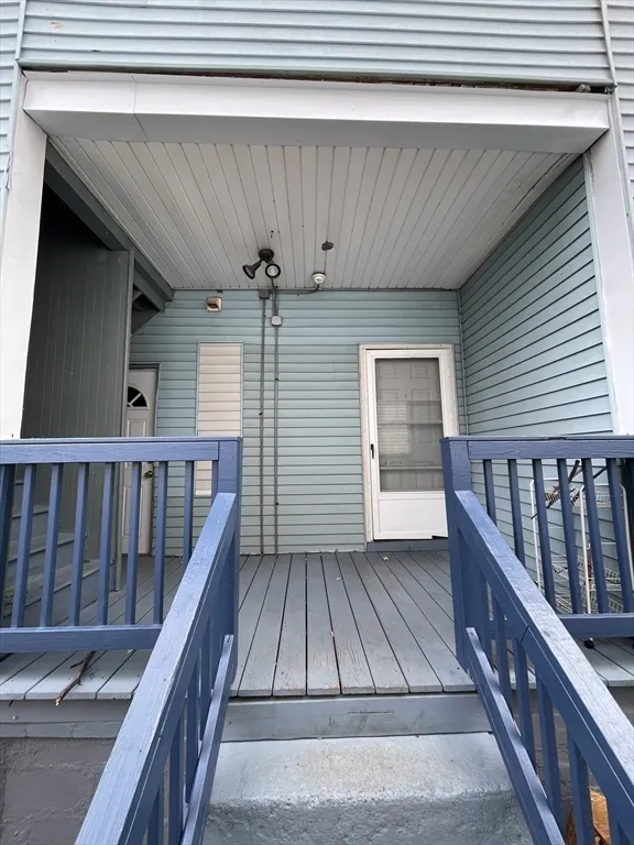 3 bed, 1 bath apartment for rent at 5 Freeland Ter Unit 1, Worcester — photo 15 of 16