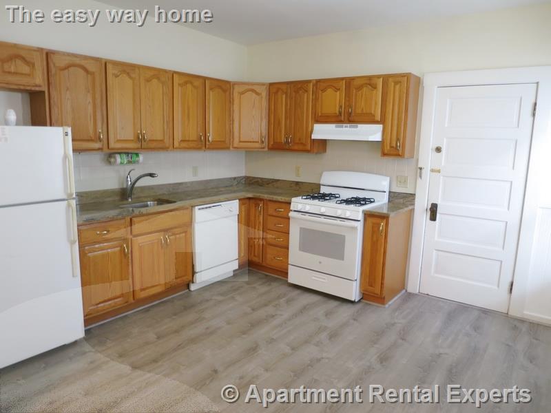 2 bed, 1 bath apartment for rent at 5 Freeman St, East Arlington — photo 9 of 17