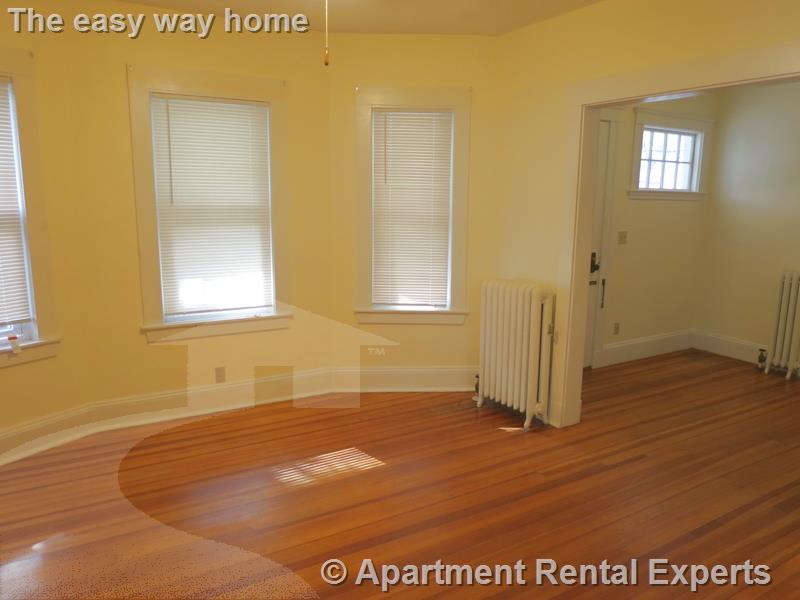 2 bed, 1 bath apartment for rent at 5 Freeman St, East Arlington — photo 5 of 17