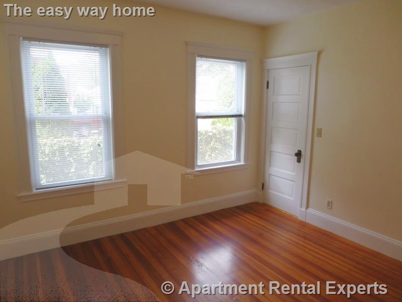 2 bed, 1 bath apartment for rent at 5 Freeman St, East Arlington — photo 15 of 17