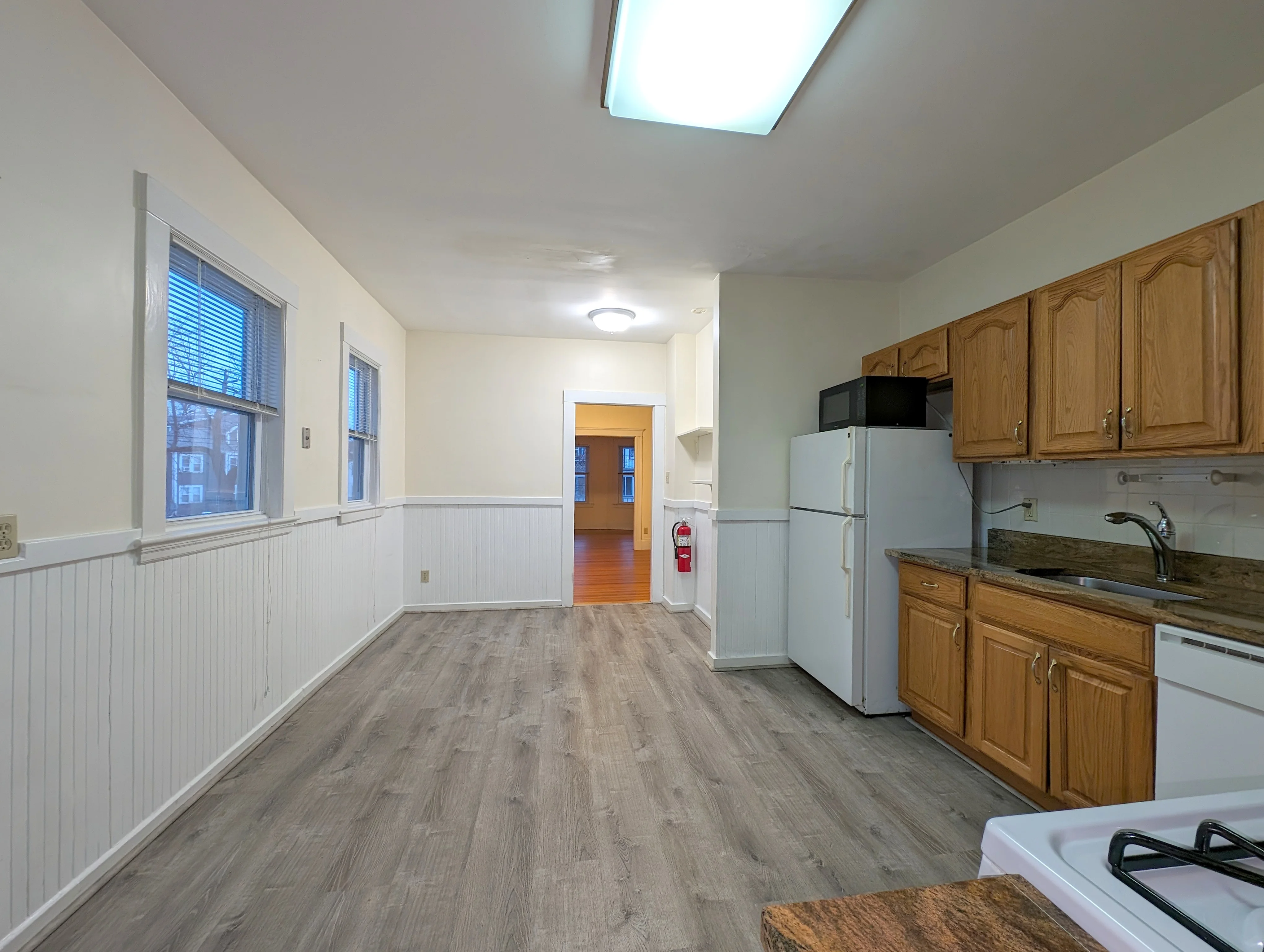 2.5 bed, 1 bath apartment for rent at 5 Freeman St Unit 1, Arlington — photo 3 of 20