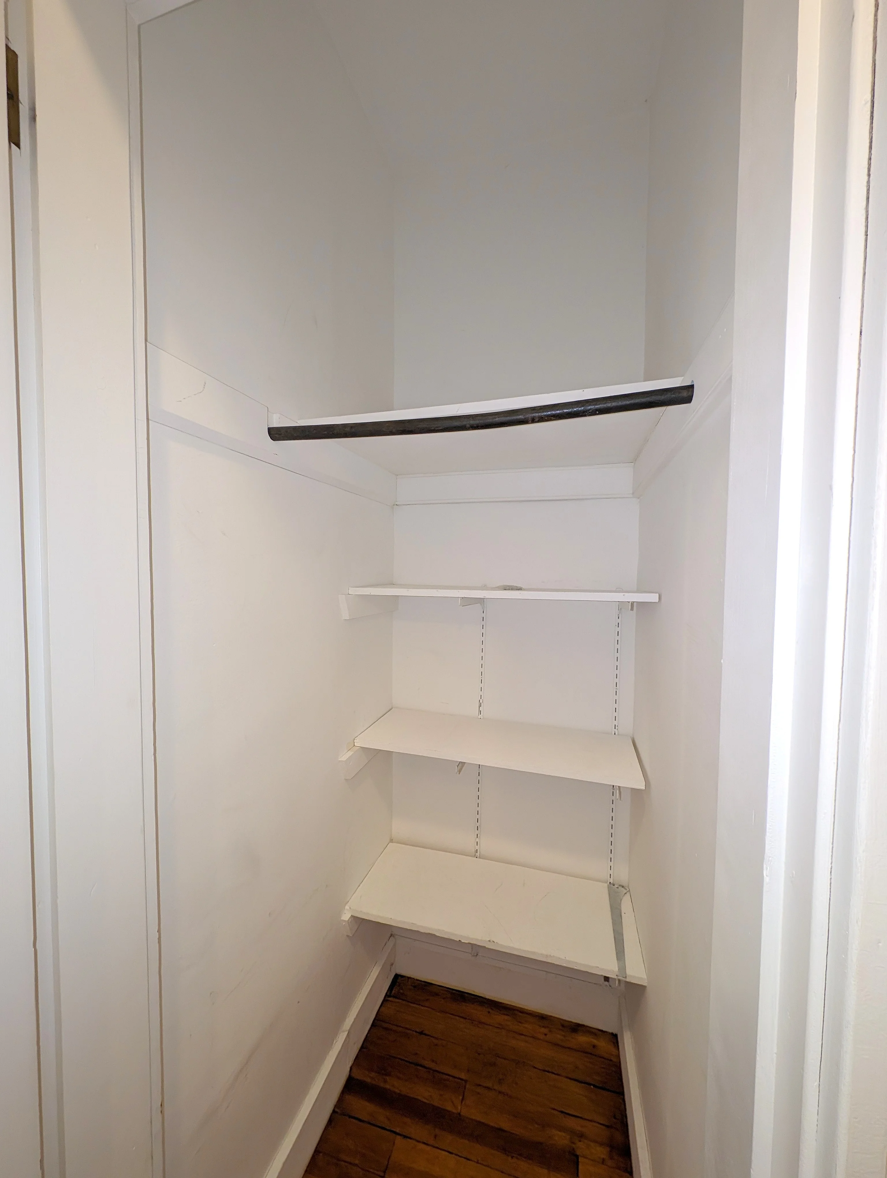 2.5 bed, 1 bath apartment for rent at 5 Freeman St Unit 1, Arlington — photo 19 of 20