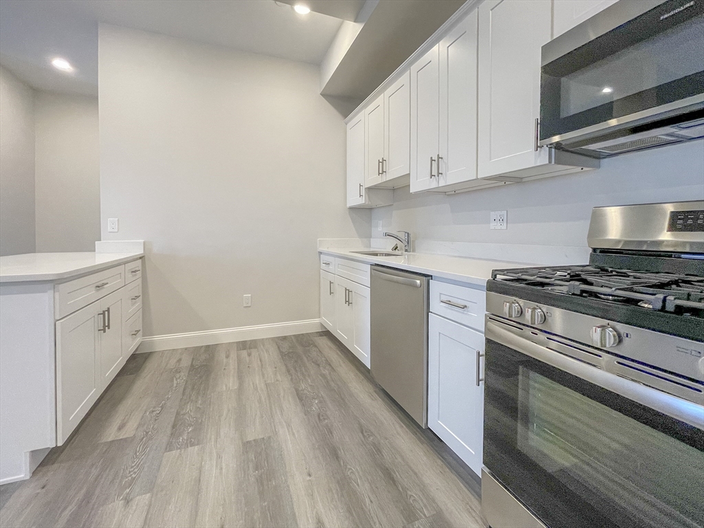 2 bed, 2 bath apartment for rent at 5 Fremont St Unit 106, Winthrop — photo 1 of 15