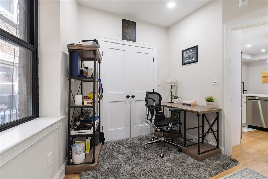 2 bed, 2 bath apartment for rent at 5 Garden Ct Unit 2, North End — photo 10 of 21