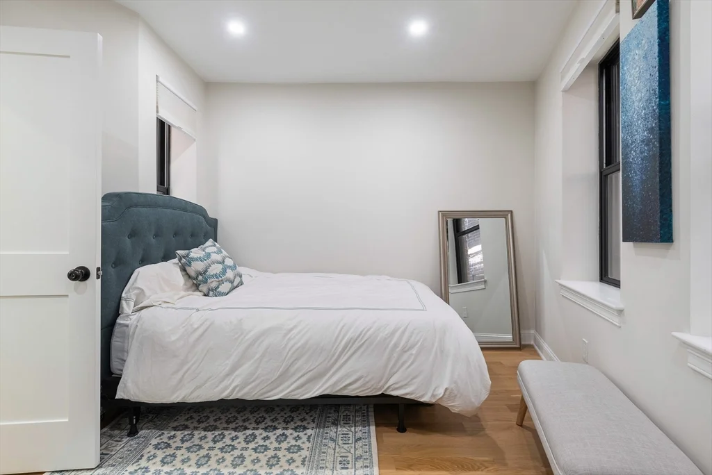 2 bed, 2 bath apartment for rent at 5 Garden Ct Unit 2, North End — photo 11 of 21