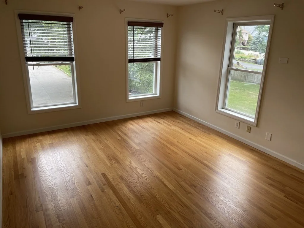 4 bed, 2 bath apartment for rent at 5 Garrett Dr, West Quincy — photo 9 of 25