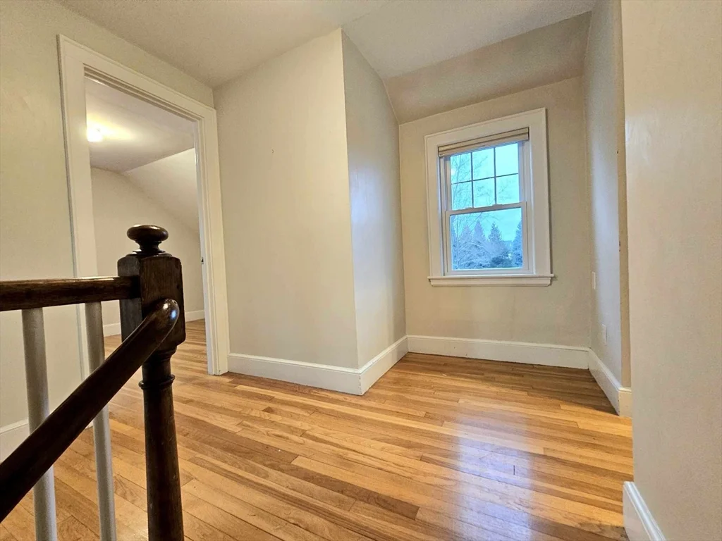 3 bed, 1 bath apartment for rent at 5 Garrison Rd Unit 5, Wellesley — photo 16 of 36