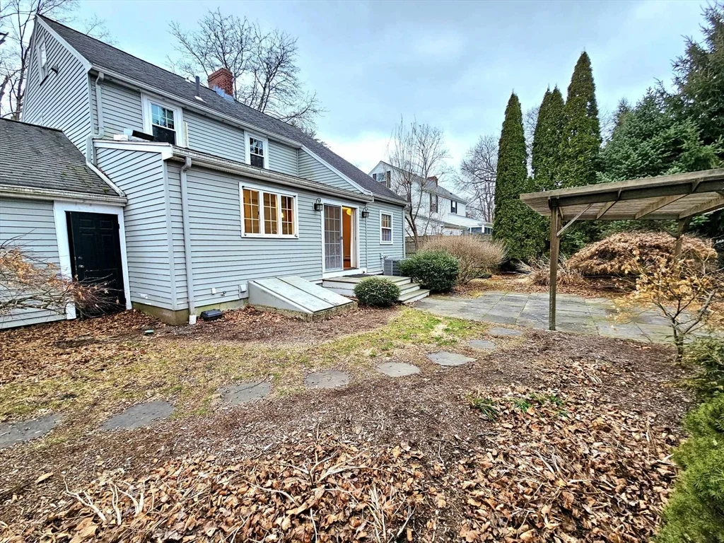 3 bed, 1 bath apartment for rent at 5 Garrison Rd Unit 5, Wellesley — photo 36 of 36