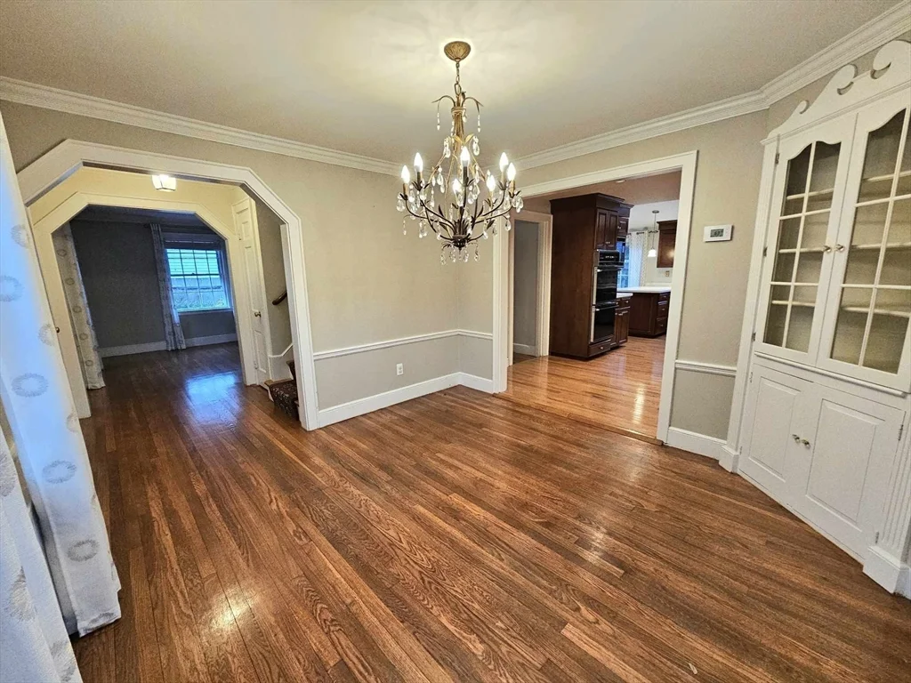 3 bed, 1 bath apartment for rent at 5 Garrison Rd Unit 5, Wellesley — photo 10 of 36