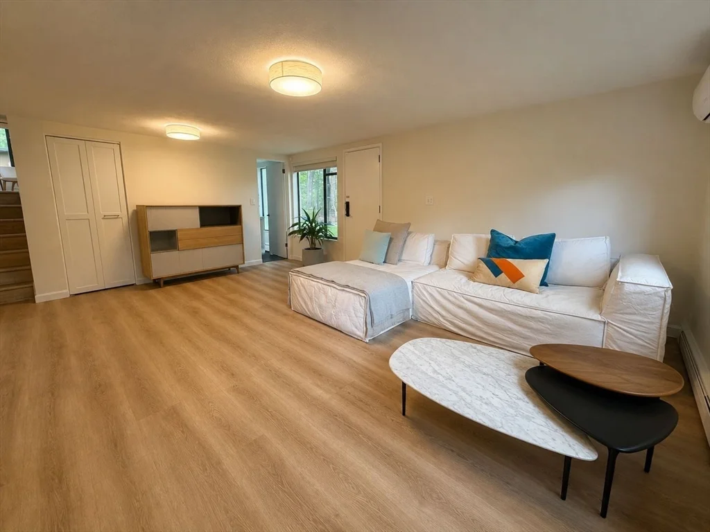 4 bed, 2 bath apartment for rent at 5 Gould, Lexington — photo 8 of 15