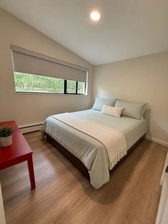 4 bed, 2 bath apartment for rent at 5 Gould, Lexington — photo 3 of 15