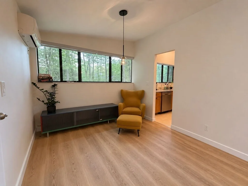4 bed, 2 bath apartment for rent at 5 Gould, Lexington — photo 6 of 15