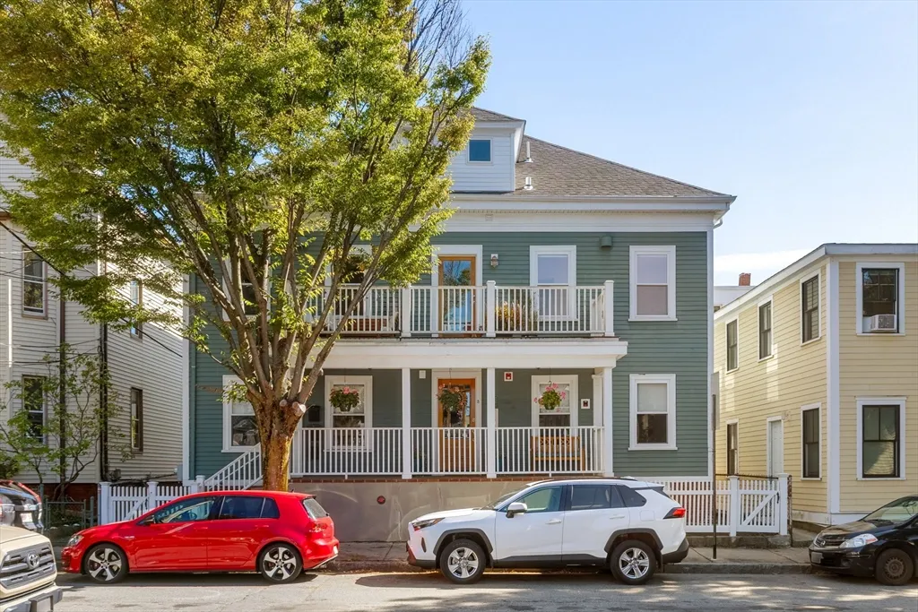 2 bed, 2 bath apartment for rent at 5 Granite Unit 2R, Ward Two — photo 1 of 11