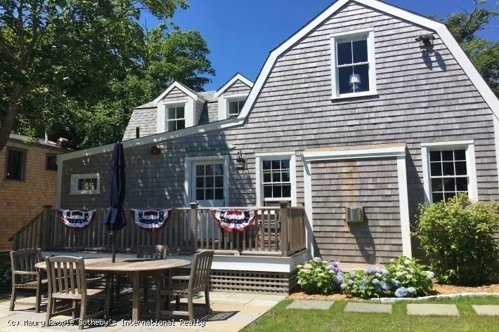 3 bed, 2 bath apartment for rent at 5 Green Ln, Nantucket — photo 26 of 27