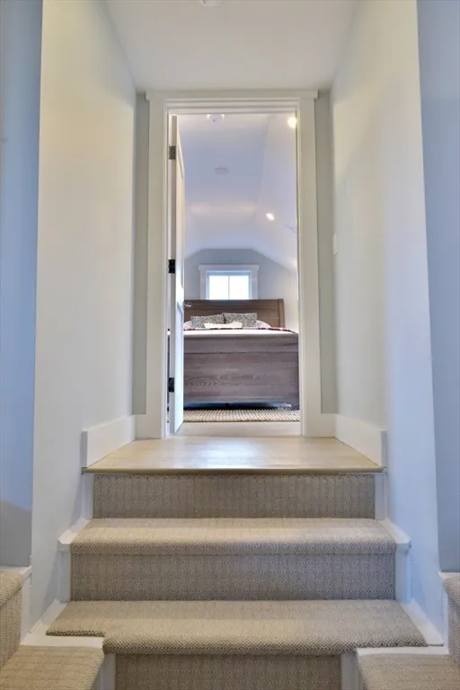 3 bed, 2 bath apartment for rent at 5 Green Ln, Nantucket — photo 17 of 27