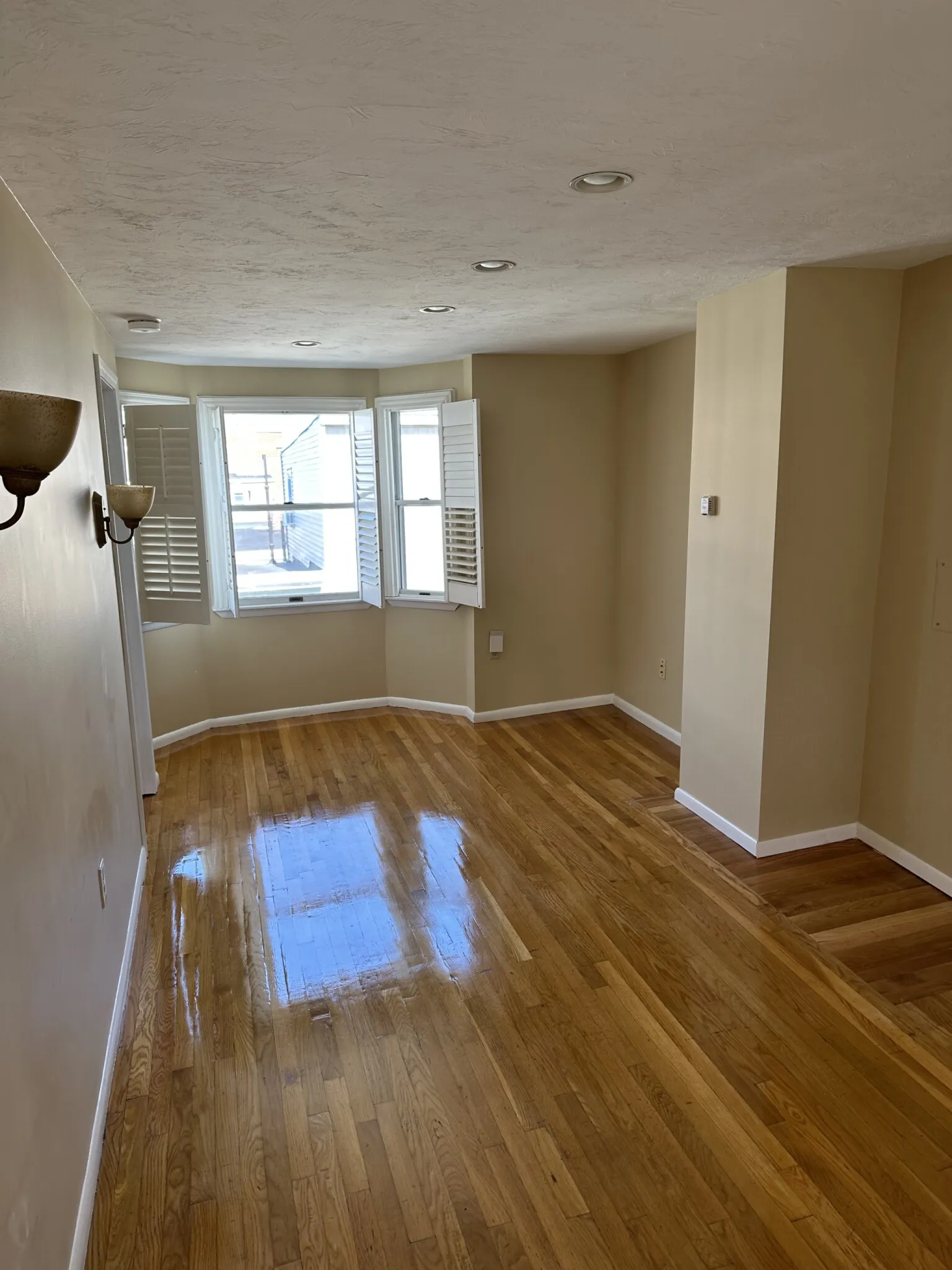 2 bed, 1 bath apartment for rent at 5 Grimes St Unit 2, South Boston — photo 3 of 6
