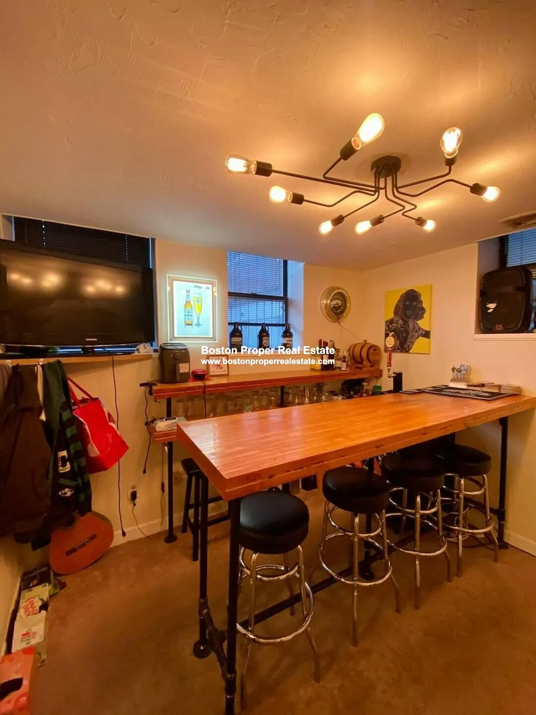 3 bed, 3 bath apartment for rent at 5 Grove St Unit 2A, Beacon Hill — photo 2 of 11