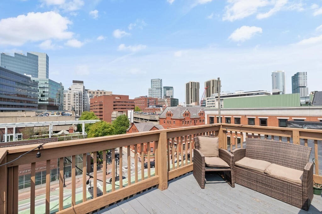 1 bed, 1 bath apartment for rent at 5 Grove St Unit 5, Beacon Hill — photo 7 of 9