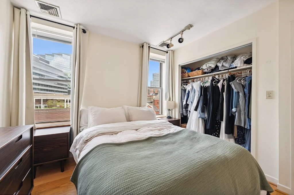 1 bed, 1 bath apartment for rent at 5 Grove St Unit 9, Beacon Hill — photo 11 of 24