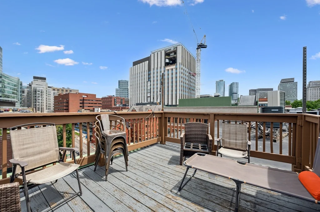1 bed, 1 bath apartment for rent at 5 Grove St Unit 9, Beacon Hill — photo 16 of 24