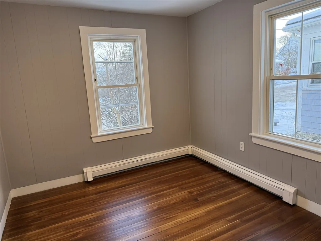 2 bed, 1 bath apartment for rent at 5 Hamilton St Unit 1, North Plymouth — photo 11 of 13