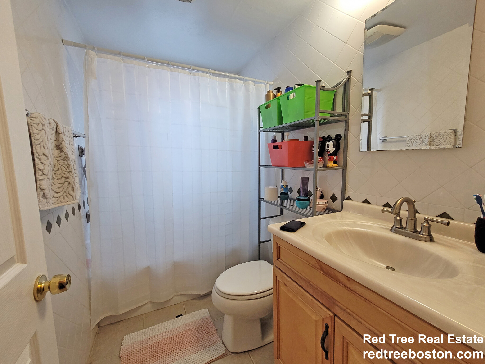 3 bed, 1 bath apartment for rent at 5 Hardwick Ter Unit 0, Brighton — photo 13 of 14