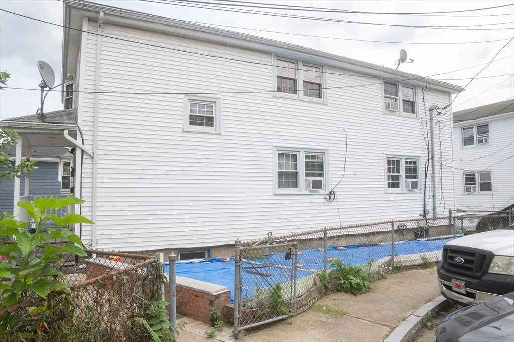 3 bed, 1 bath apartment for rent at 5 Hardwick Ter Unit 1, Brighton — photo 7 of 7