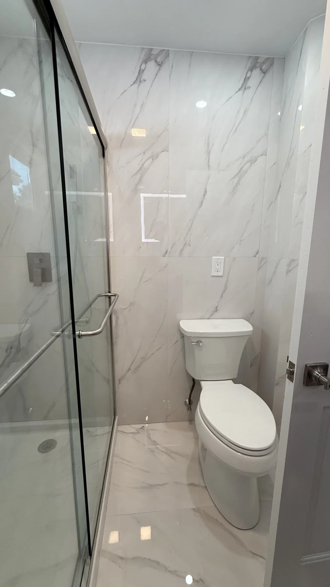 4 bed, 2 bath apartment for rent at 5 Harris Rd Unit 2, Medford — photo 10 of 14
