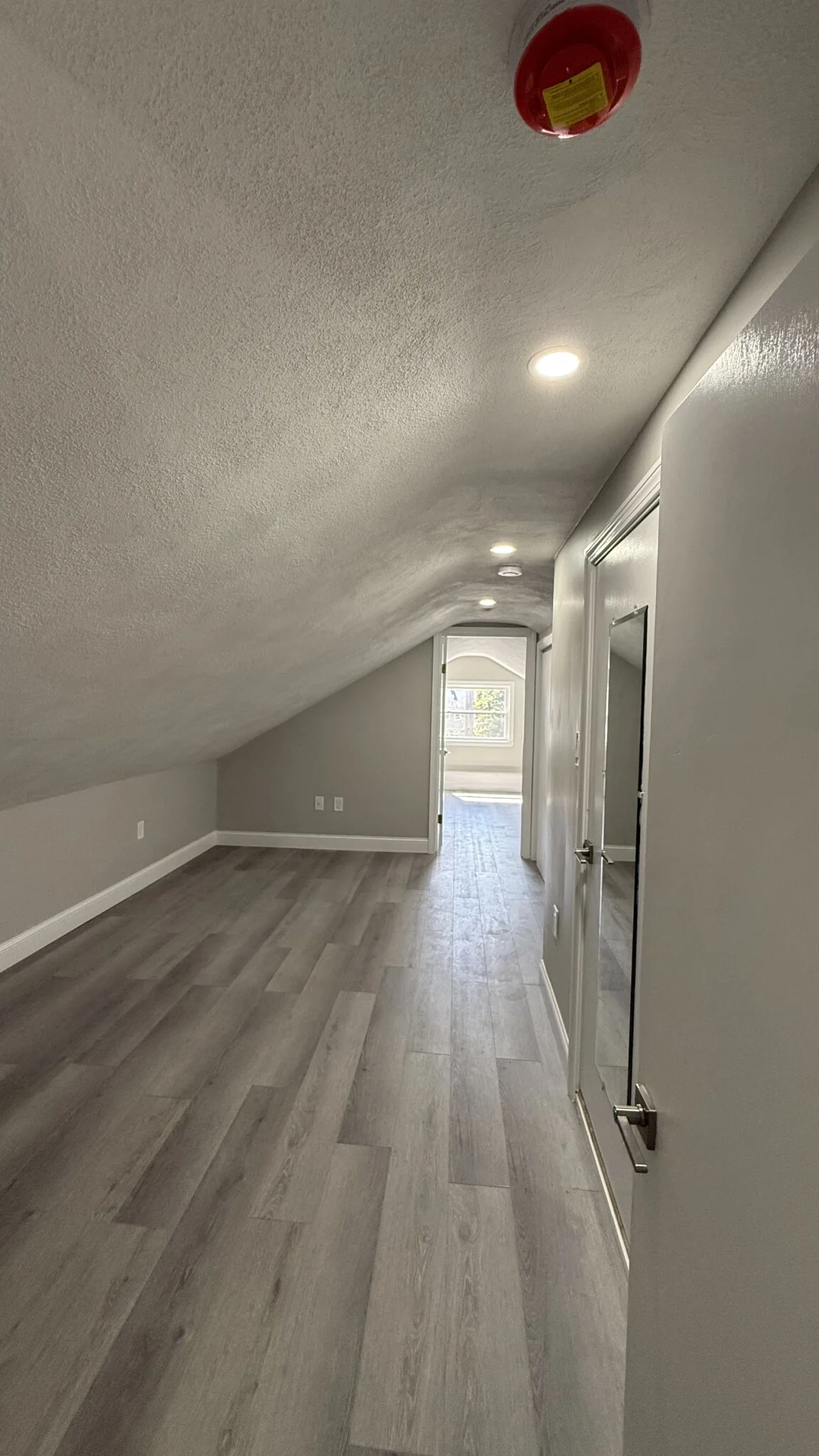 4 bed, 2 bath apartment for rent at 5 Harris Rd Unit 2, Medford — photo 11 of 14