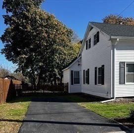 2 bed, 1 bath apartment for rent at 5 Harrison Ave Unit A, Grafton — photo 4 of 21
