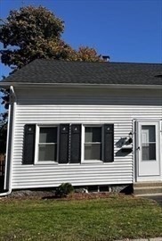 2 bed, 1 bath apartment for rent at 5 Harrison Ave Unit A, Grafton — photo 3 of 21