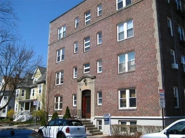 1 bed, 1 bath apartment for rent at 5 Haskell St Unit 26, North Cambridge