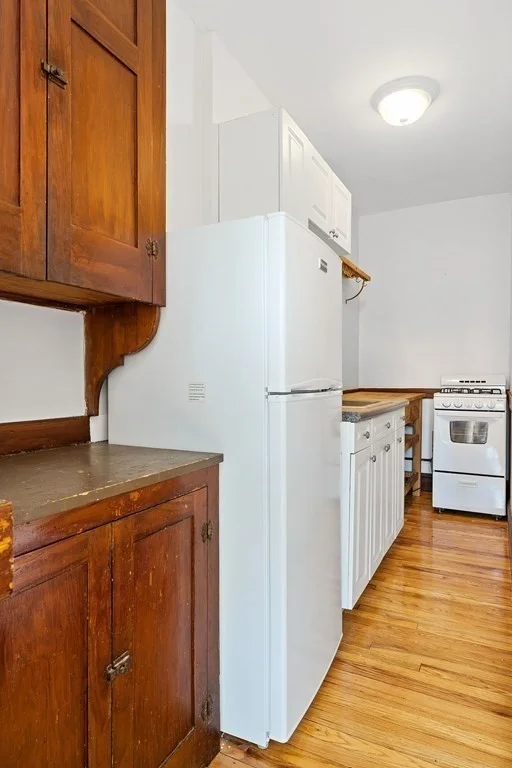 Studio bed, 1 bath apartment for rent at 5 Haskell St Unit 31, Porter Square — photo 6 of 9