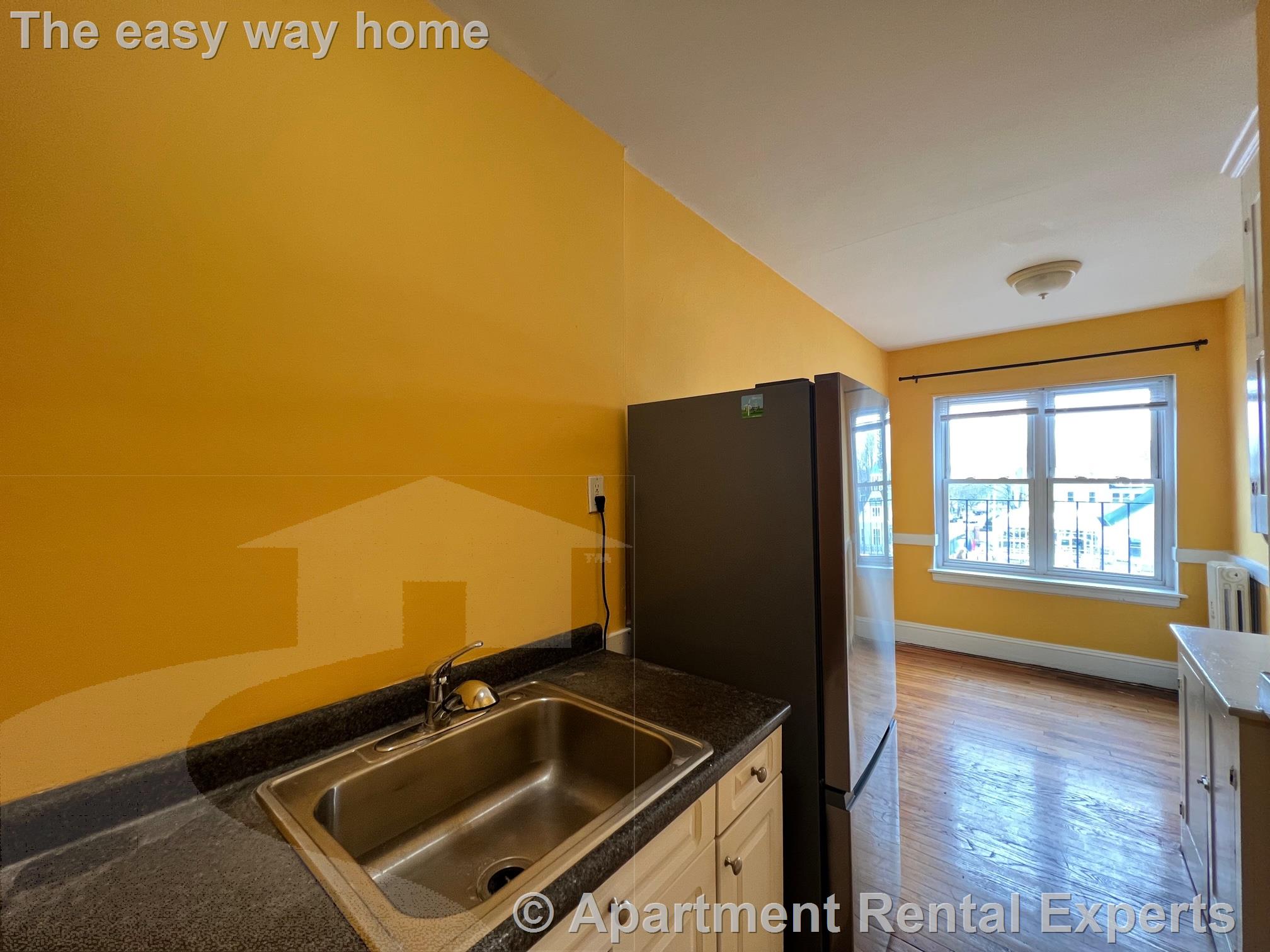 Studio bed, 1 bath apartment for rent at 5 Haskell St Unit 34, Davis Square — photo 4 of 21