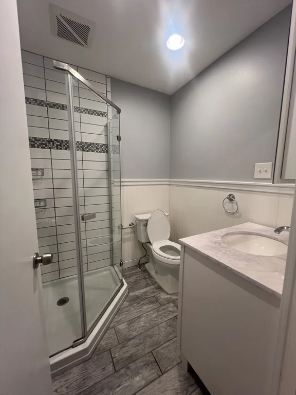 2 bed, 1 bath apartment for rent at 5 Hatch St Unit 3, South Boston — photo 10 of 16