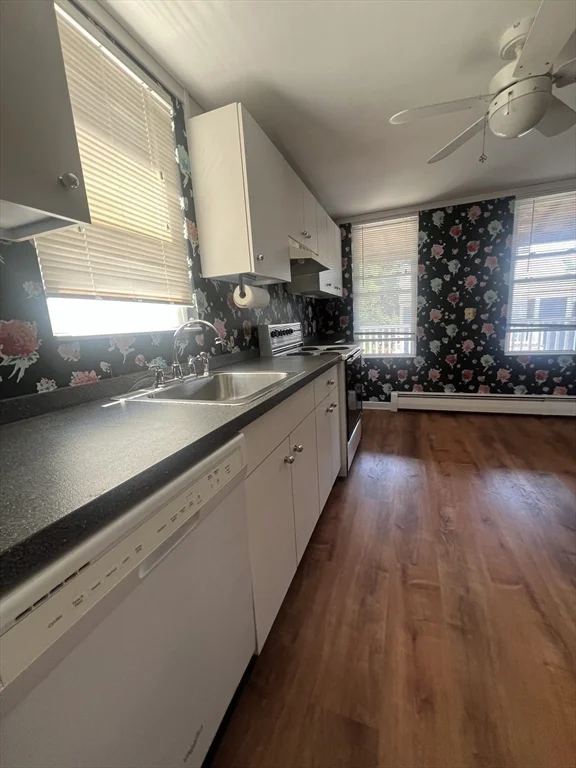 2 bed, 1 bath apartment for rent at 5 Hatch St Unit 3, South Boston — photo 8 of 16