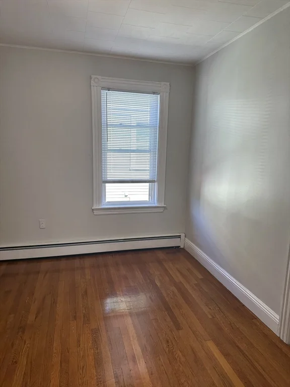 2 bed, 1 bath apartment for rent at 5 Hawthorne Blvd Unit 2, Salem — photo 14 of 16