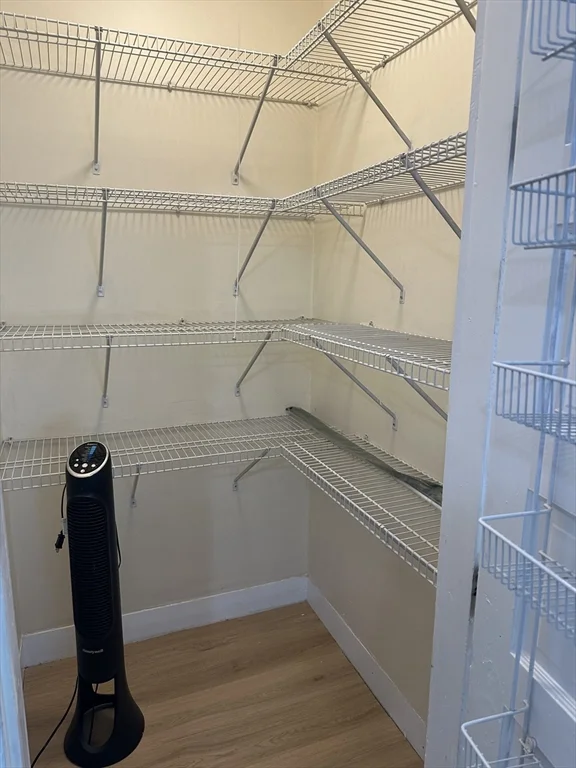 2 bed, 1 bath apartment for rent at 5 Hawthorne Blvd Unit 2, Salem — photo 6 of 16