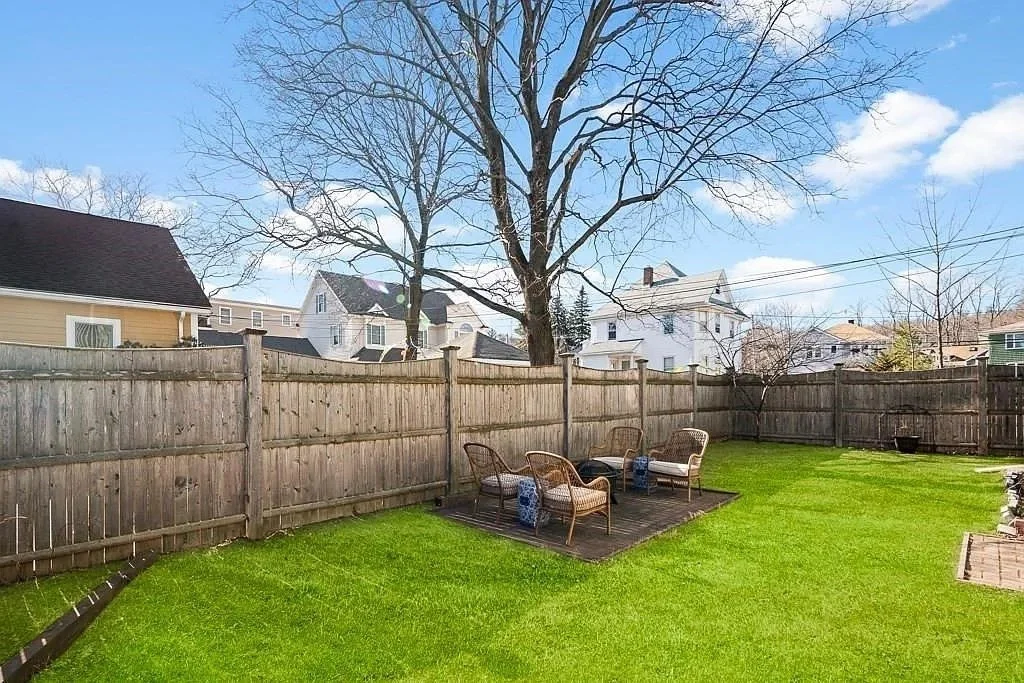 2 bed, 1 bath apartment for rent at 5 Henry St Unit 1, Belmont — photo 16 of 19