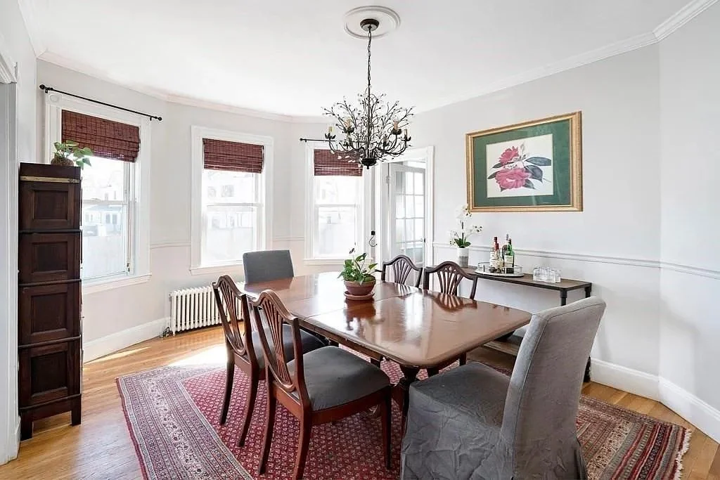2 bed, 1 bath apartment for rent at 5 Henry St Unit 1, Belmont — photo 5 of 19