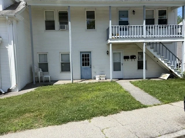 2 bed, 1 bath apartment for rent at 5 Hill St Unit 2, Webster — photo 1 of 9