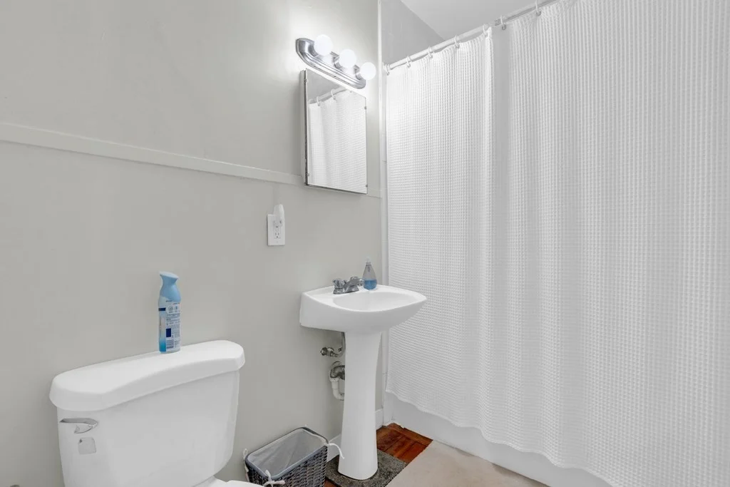 2 bed, 1 bath apartment for rent at 5 Hollis Park Unit 5, Cambridge — photo 9 of 11