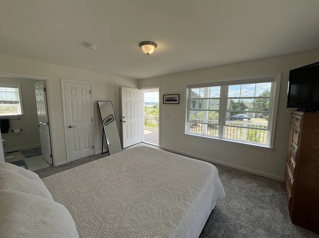 3 bed, 3 bath apartment for rent at 5 K St Unit WINTER, Plum Island — photo 11 of 27