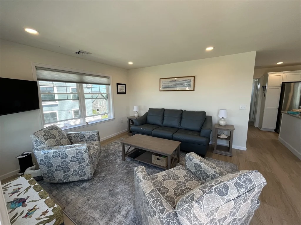 3 bed, 3 bath apartment for rent at 5 K St Unit WINTER, Plum Island — photo 6 of 27