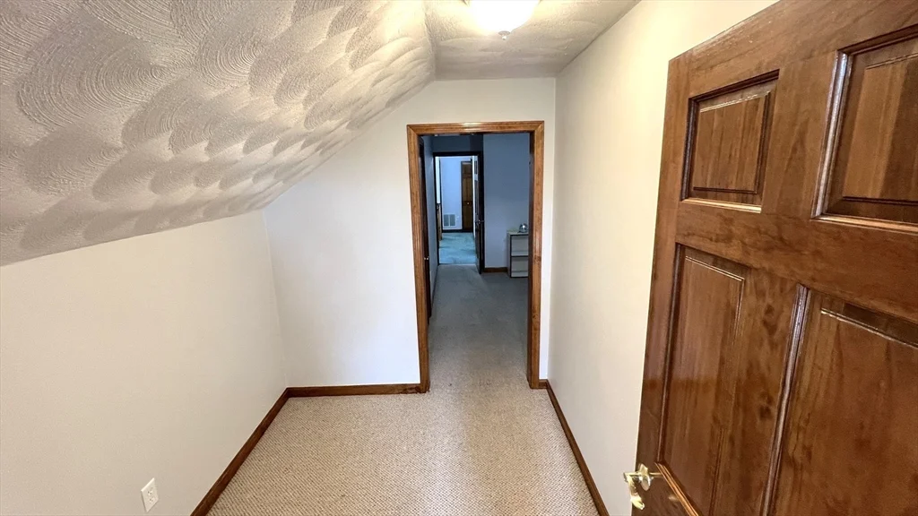 4 bed, 2 bath apartment for rent at 5 Kinney Ave, Burlington — photo 25 of 30