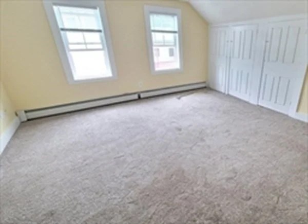 1 bed, 1 bath apartment for rent at 5 Lake St Unit 1R, Webster — photo 9 of 16