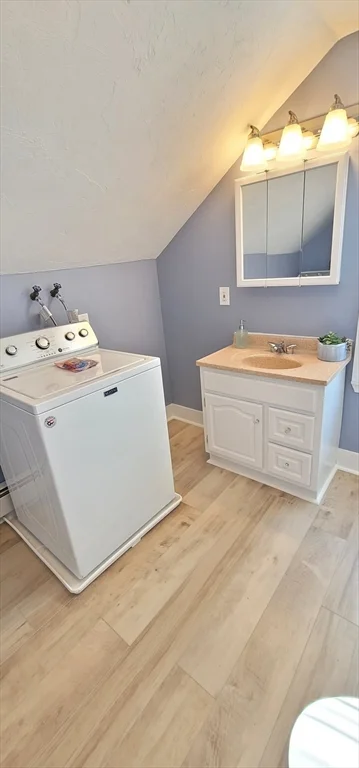 1 bed, 1 bath apartment for rent at 5 Lake St Unit 2, Webster — photo 13 of 18